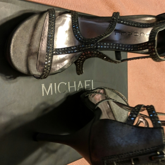 Heels worn once for a wedding - Picture 3 of 3